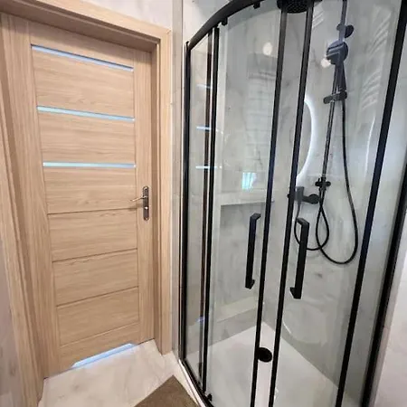 Na Wodzienowskiego Apartment Krakow